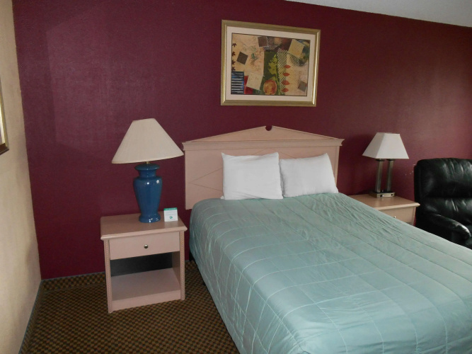GuestHouse Inn & Suites Eugene / Springfield