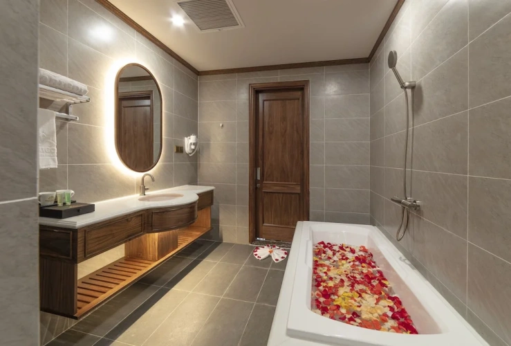 Double Suite