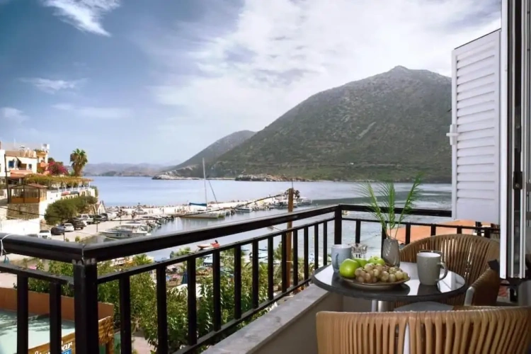 Standard Double room with balcony and with sea view