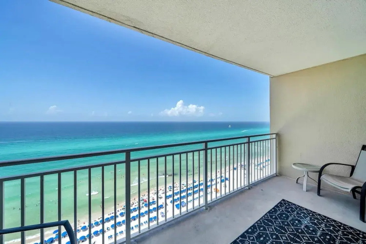 Emerald Beach 1633