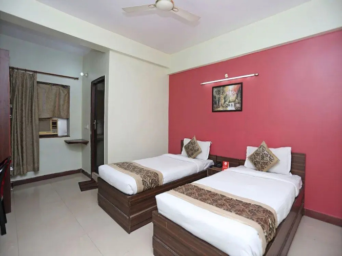 OYO 4582 Hotel Nisa
