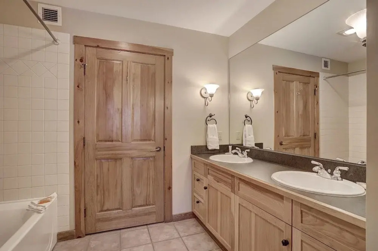 8480 Dakota Lodge - 2 Br Condo