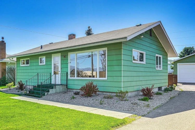 3 Bedrooms Cottage
