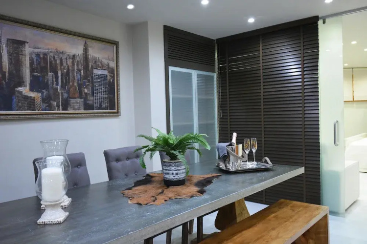 Jootiq Loft