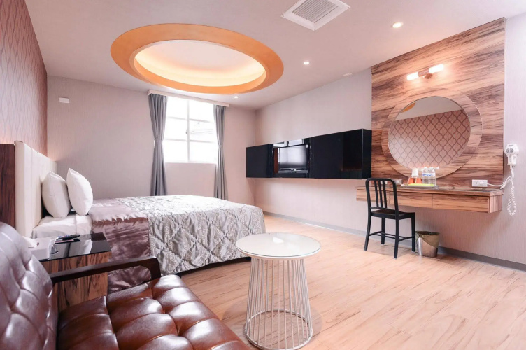 Cantaloupe Motel