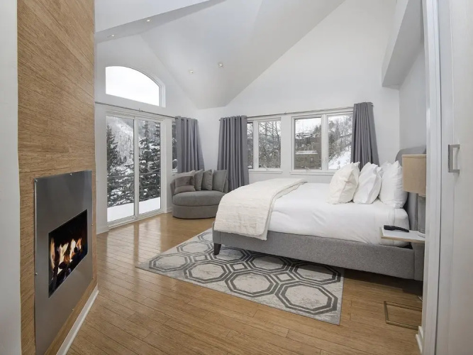 Apres Chalet