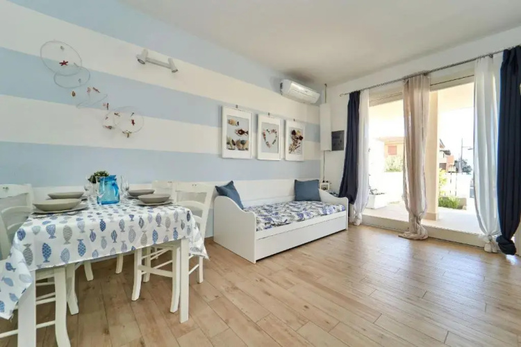 Isola Rossa Beach House