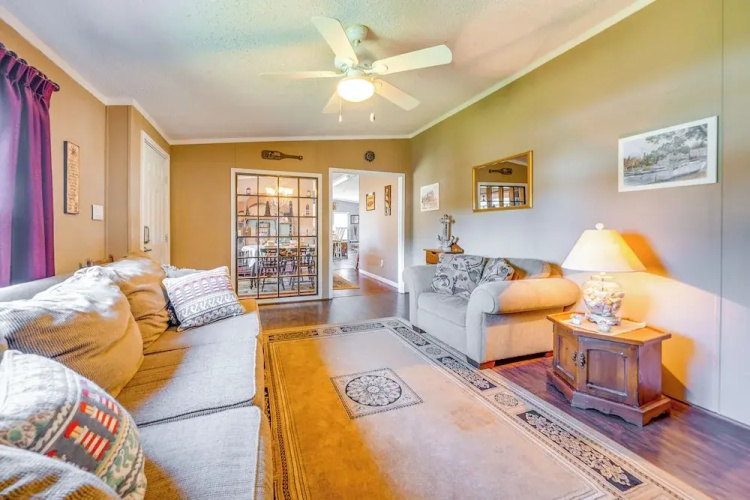 Secluded Hampstead Vacation Rental With Deck!