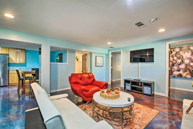 Guest rooms