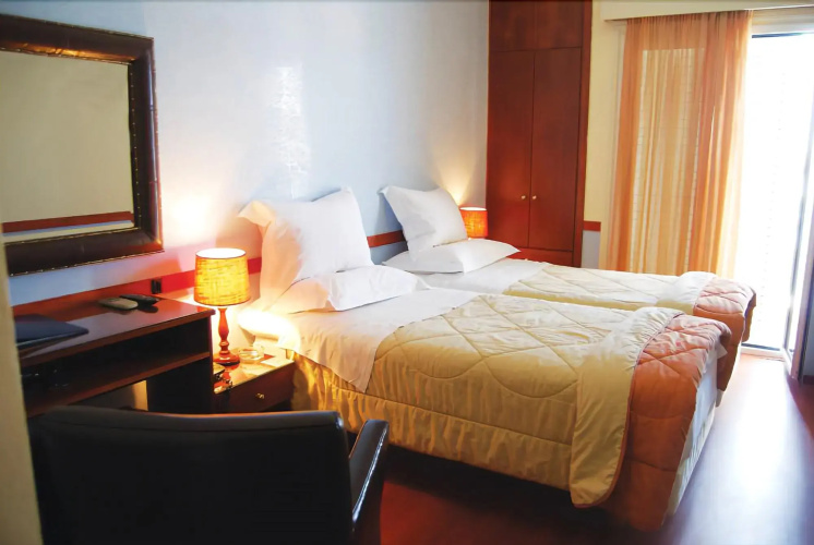 Ephira Hotel