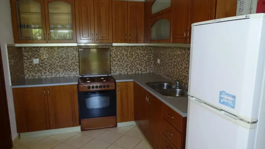 Petros Apartments