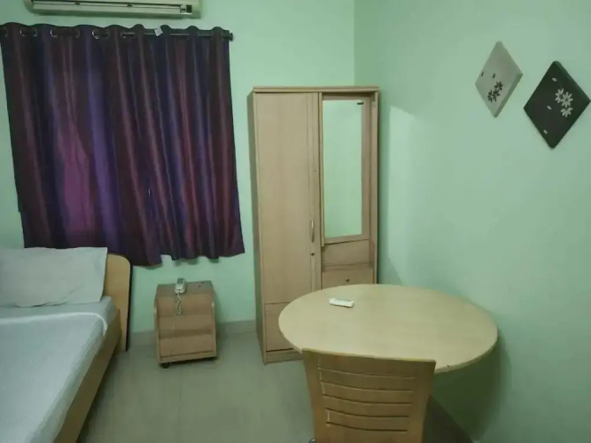 Maxi Stay - Royapettah