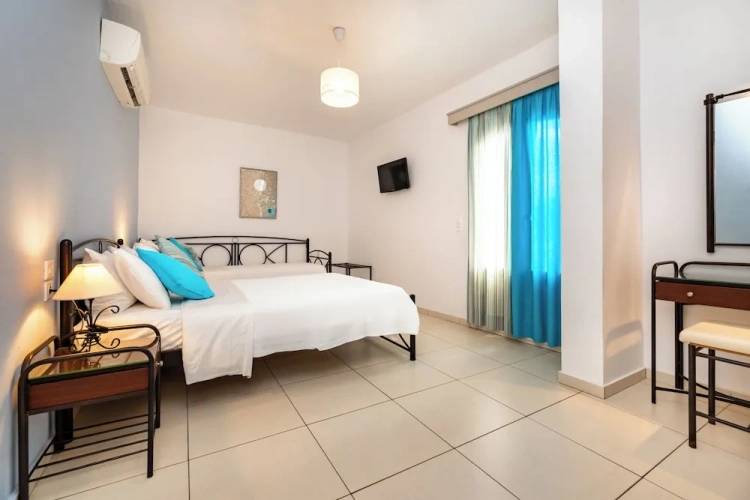 1 Bedroom Standard Quadruple room