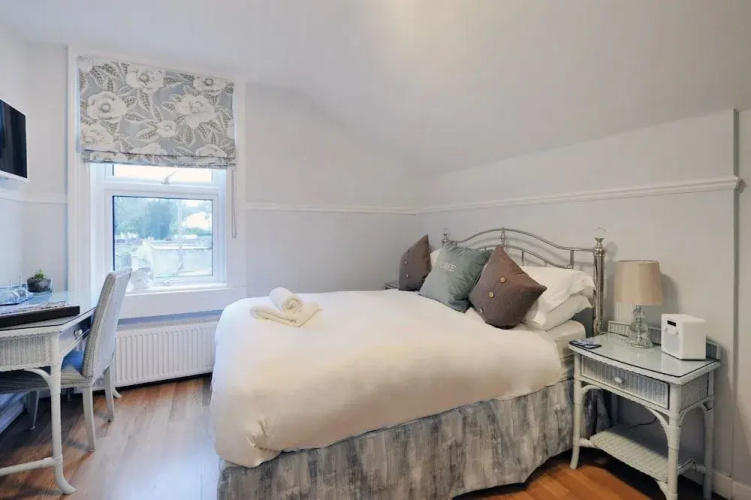 Apple Tree Guest House