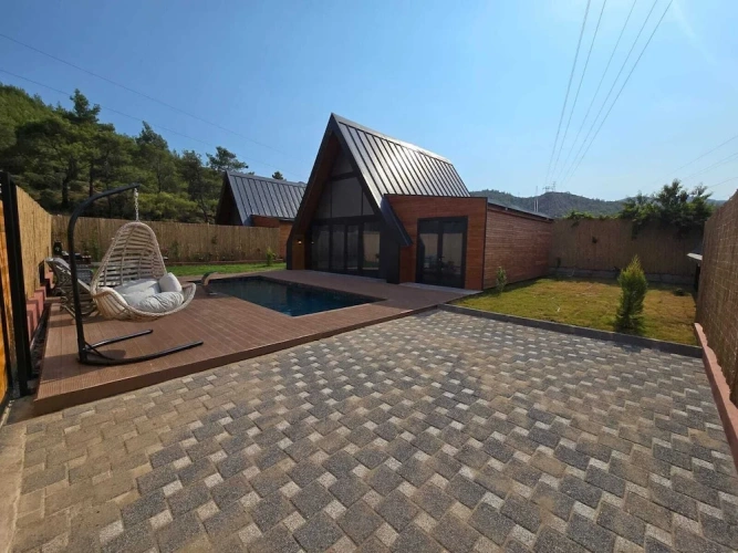 Deluxe Cottage with mountain view