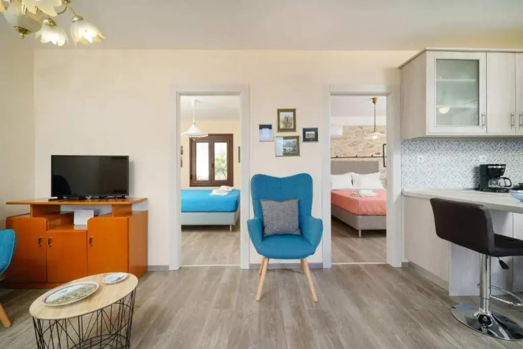 Apanemia Inn