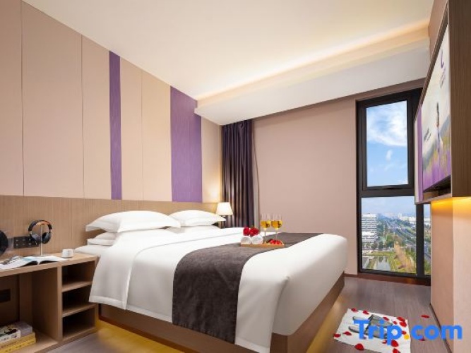 Deluxe Double Suite