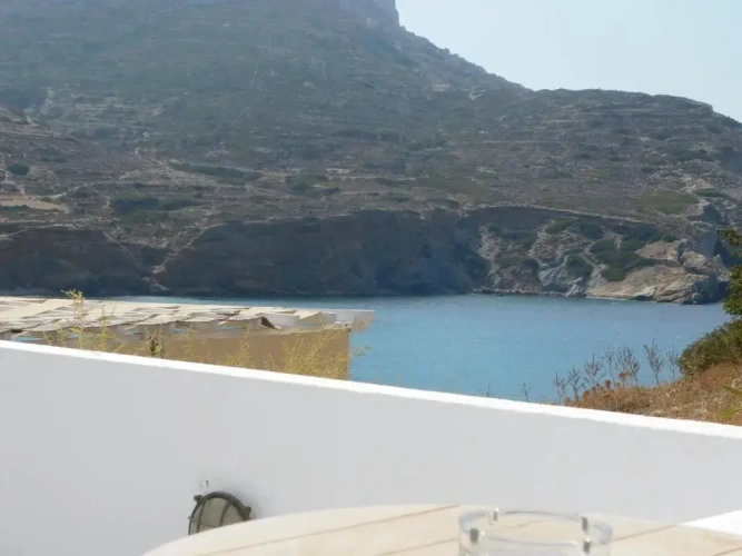 Standard Twin room with sea view