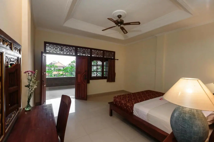 Warji House 2 Bisma