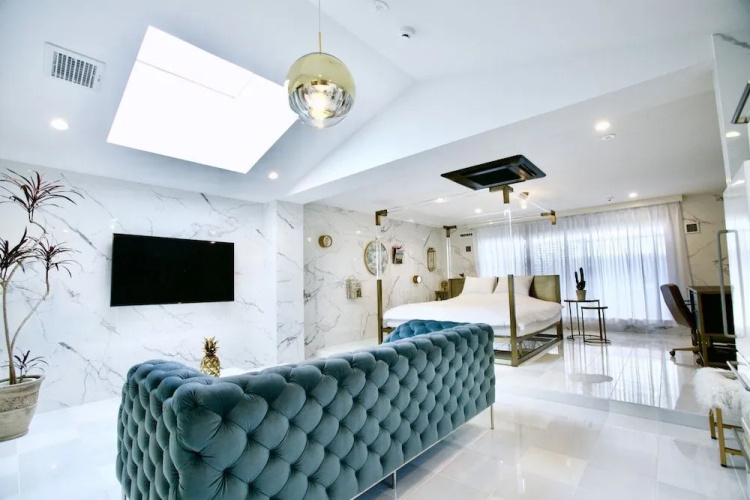The Root2 Hotel