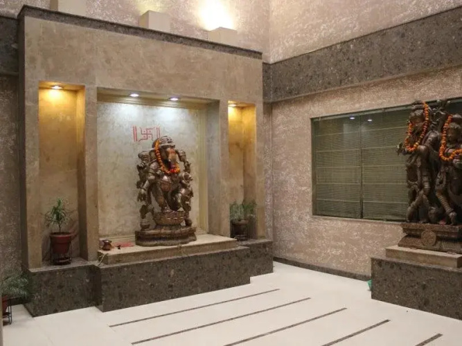 Kanha International