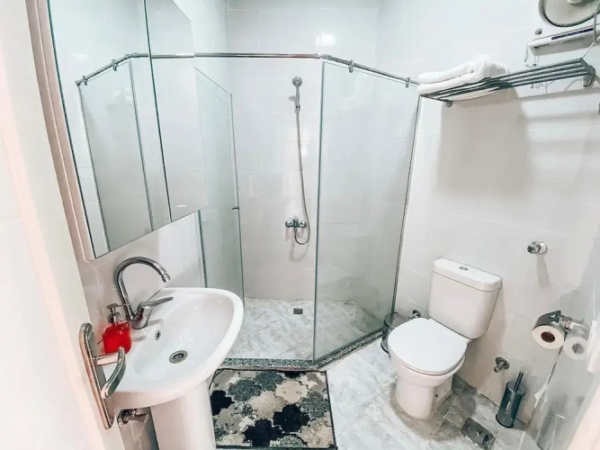 Brand new 2-bed Apartment