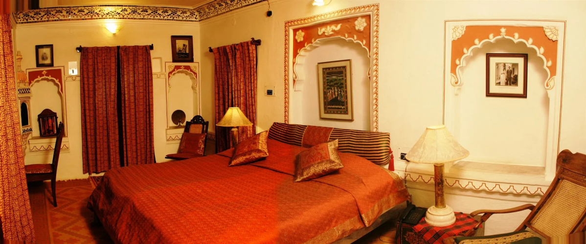 Deogarh Mahal