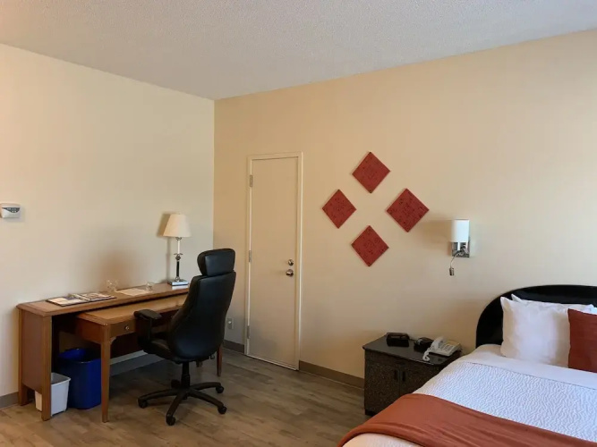 Days Inn - Berthierville