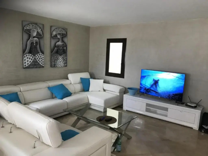 2218-Duplex first line beach with sea view