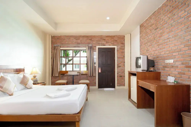 Le Palm Hotel