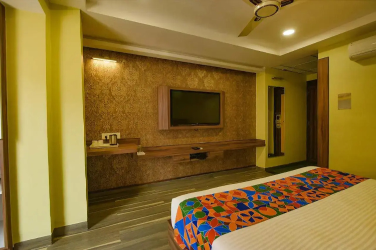 Fabhotel Phoenix Resorts