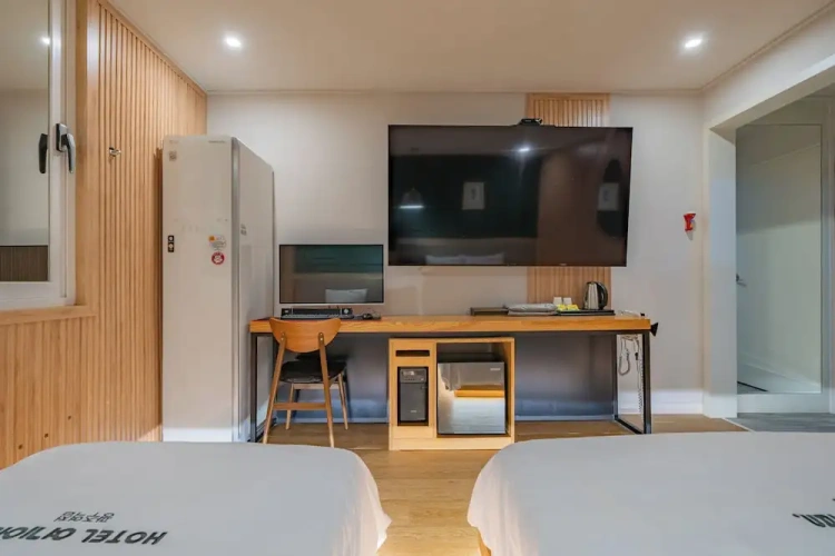 Business Twin room