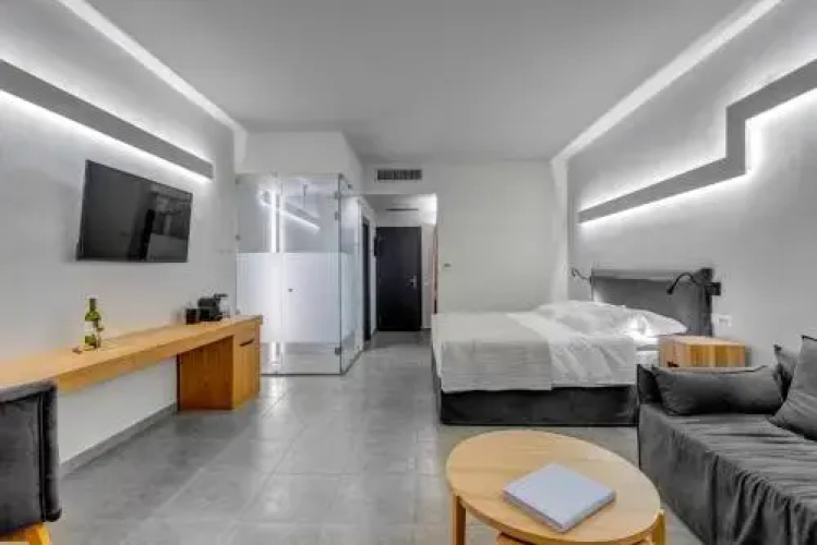 Naves Suites