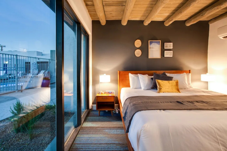 El Vado Motel