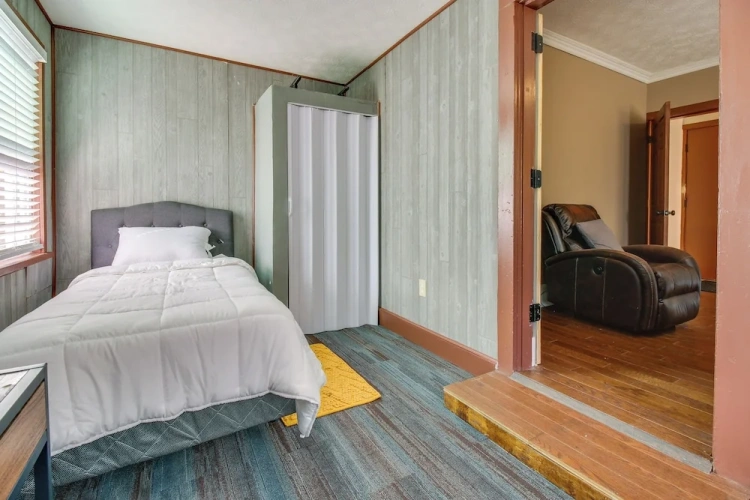 3 Bedrooms Apartment