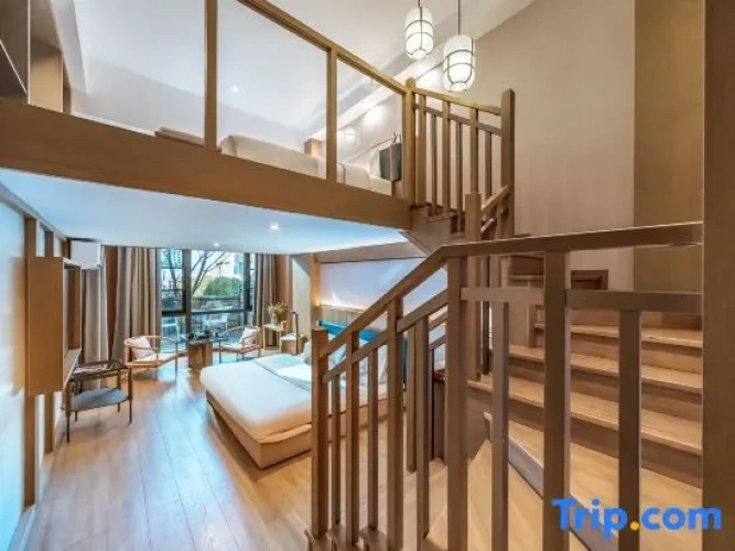 Duplex Suite with garden view