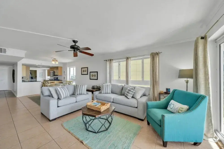Destin Towers 31