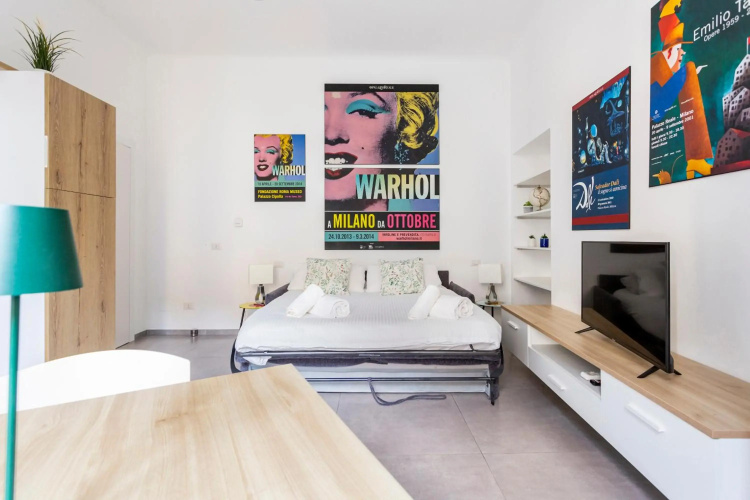 new studio apartment sauro orange