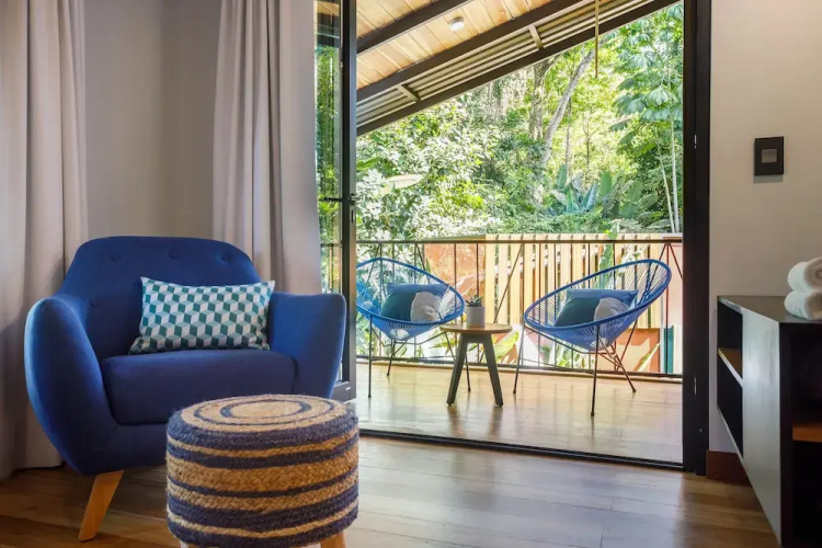 awā Beachfront Hotel