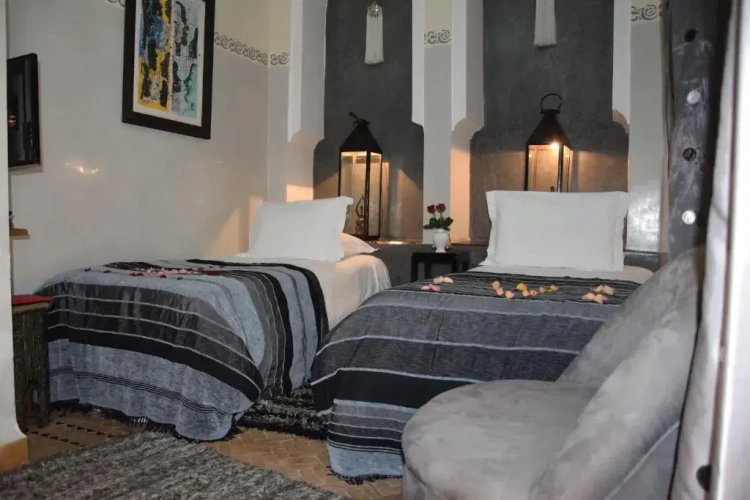 Standard Twin room