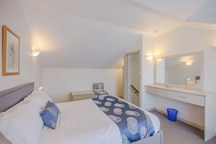 Standard Quintuple room