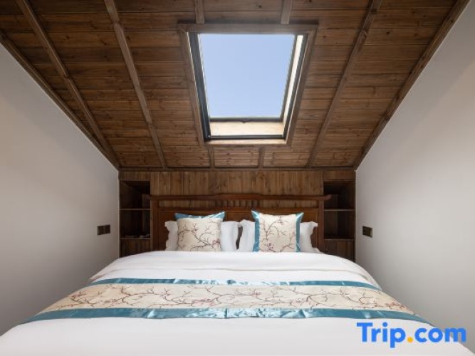 Standard Double Attic room
