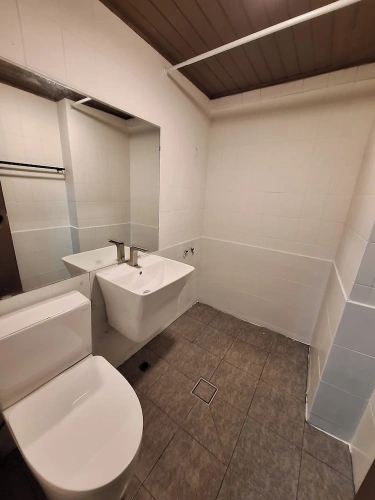 Economy Triple room