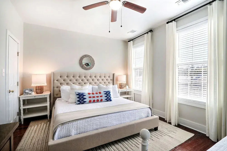 Gallery Stays - Spartina