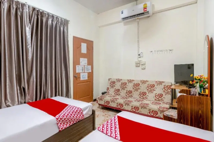 Economy Twin room