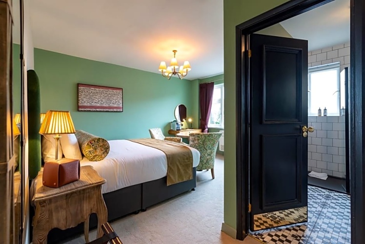 Standard Double room with balcony and with view
