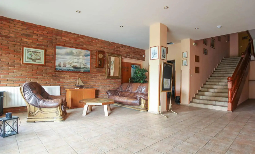 Hotel Laguna Slapy