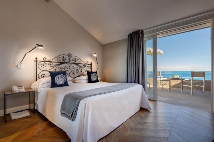 Deluxe Double room with sea view