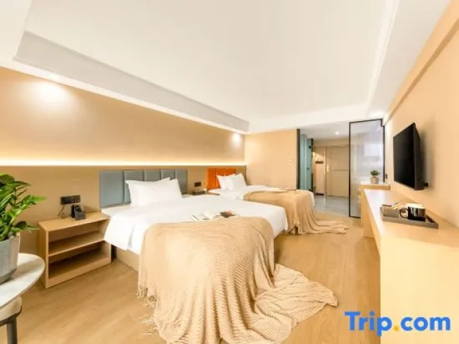 Standard Twin Family room
