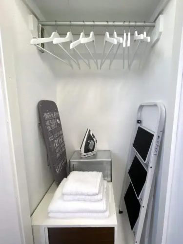 Gregory's Studio apartment with sea view